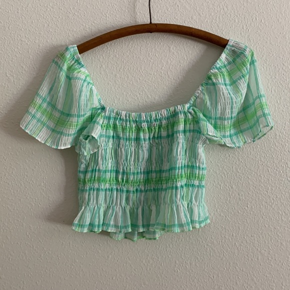 Zara green plaid ruched top size medium - Picture 2 of 3